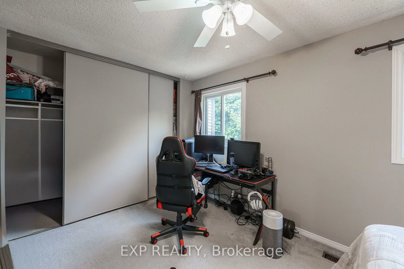 1105, Beechnut, 1004 - CV Clearview, Oakville