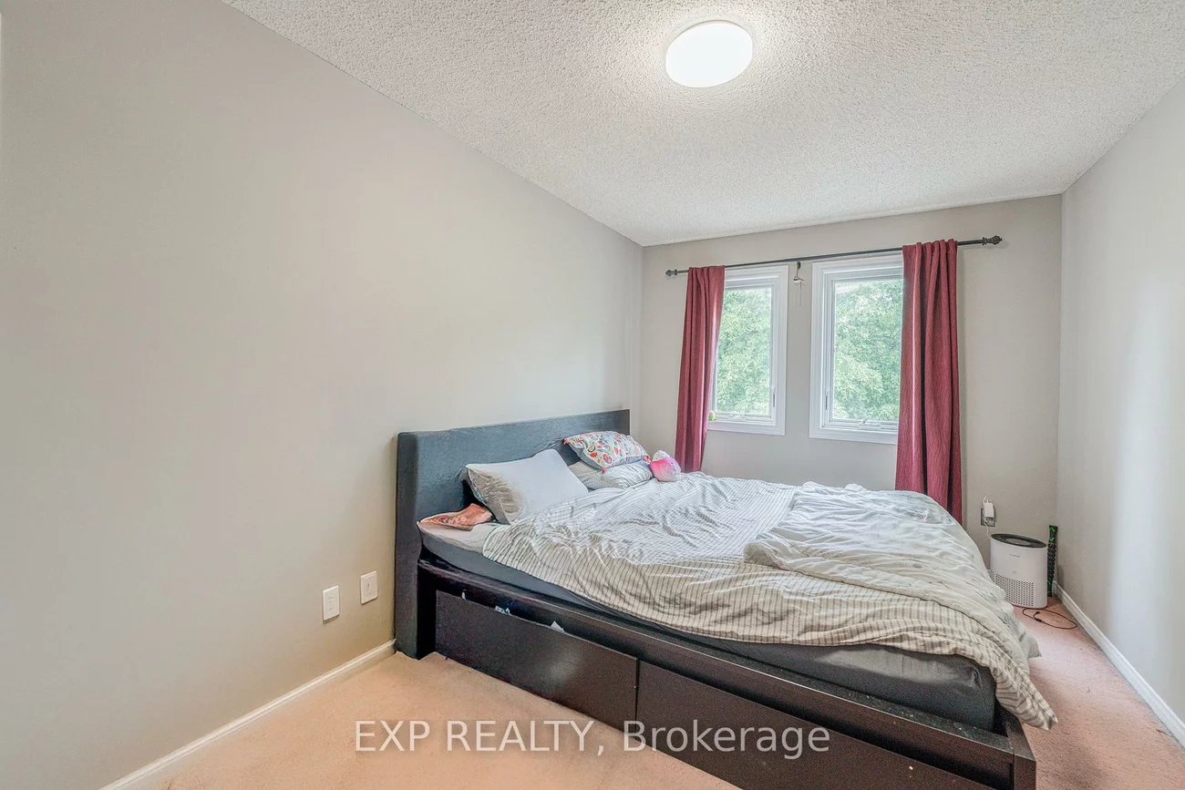 1105, Beechnut, 1004 - CV Clearview, Oakville