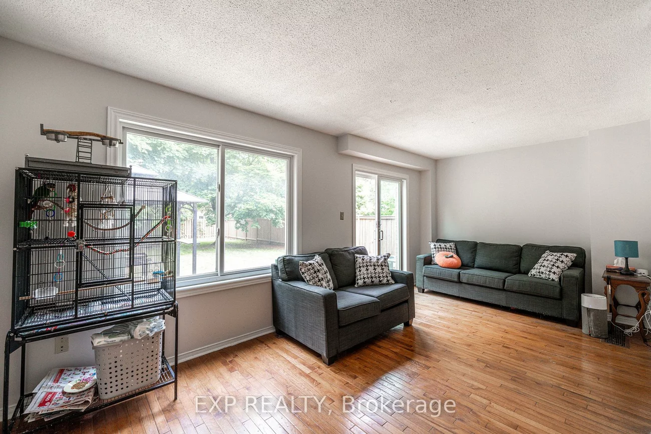 1105, Beechnut, 1004 - CV Clearview, Oakville