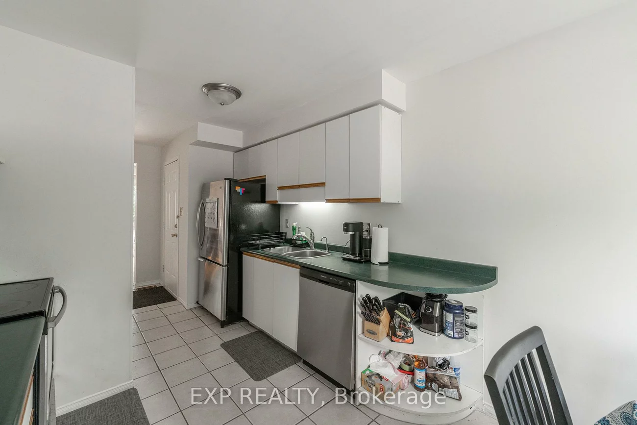 1105, Beechnut, 1004 - CV Clearview, Oakville