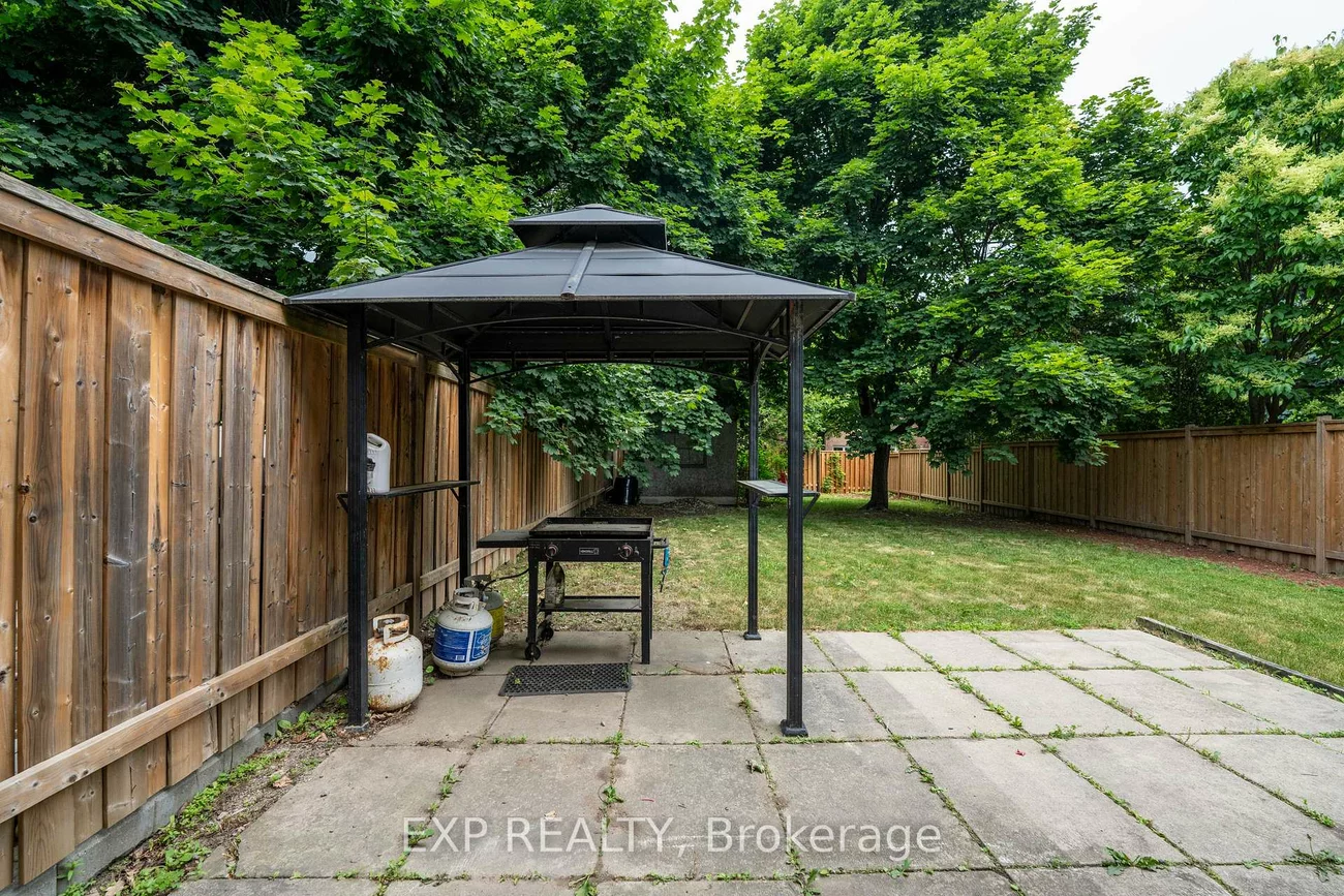 1105, Beechnut, 1004 - CV Clearview, Oakville