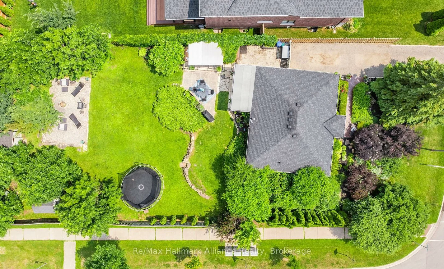 1089, Churchill, 1003 - CP College Park, Oakville