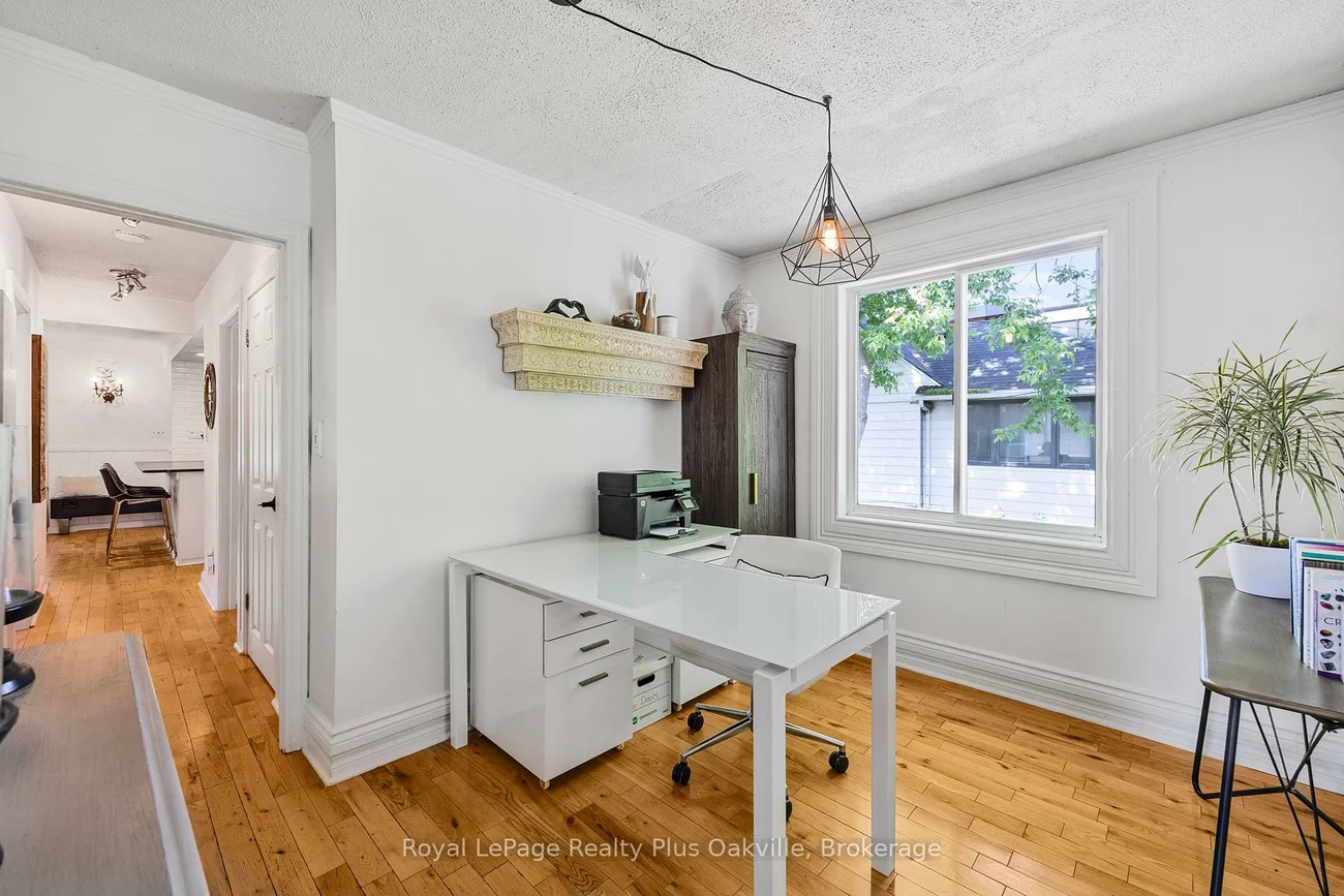 2386, Rebecca, 1001 - BR Bronte, Oakville