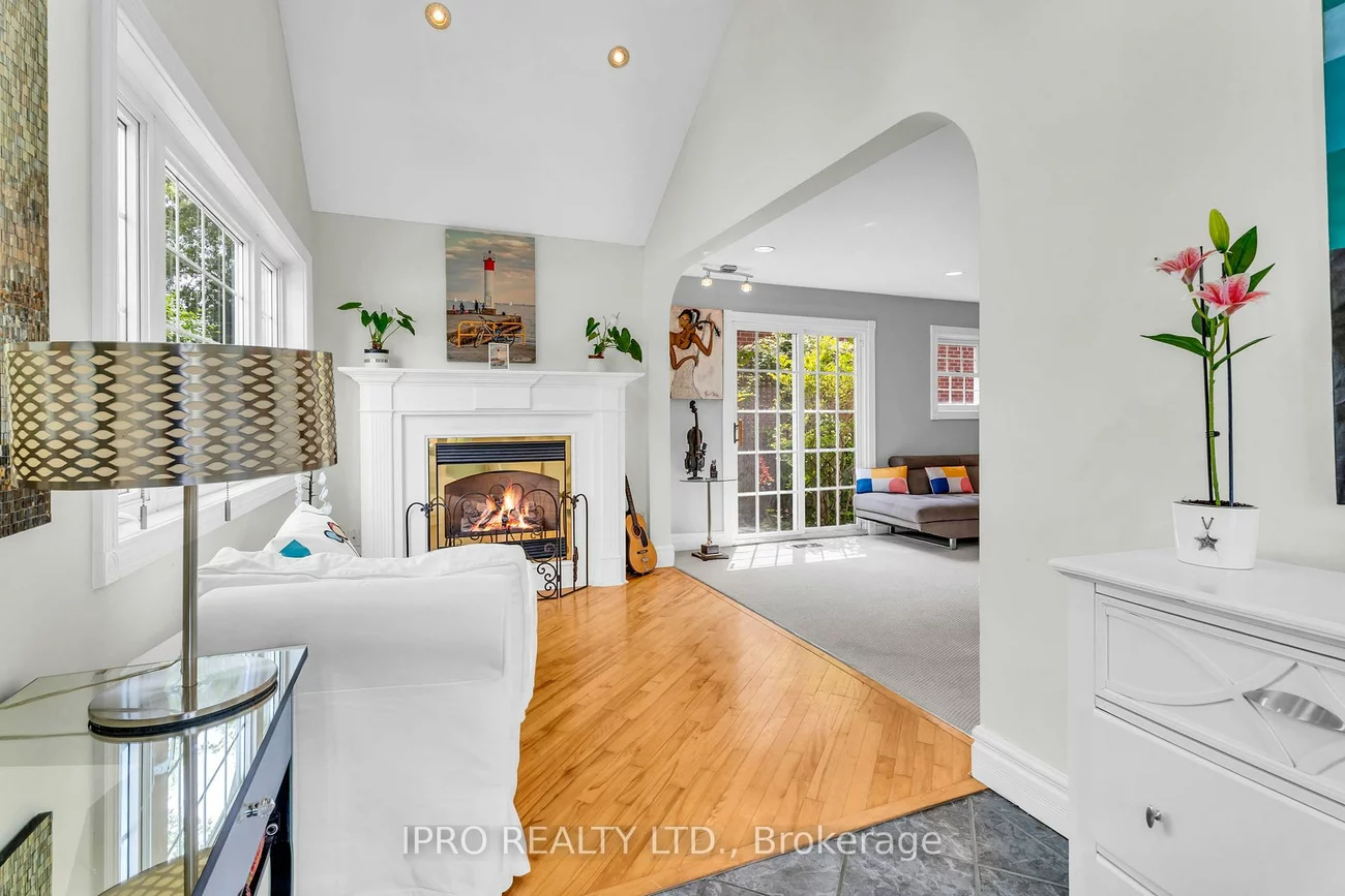 2295, Belyea, 1001 - BR Bronte, Oakville