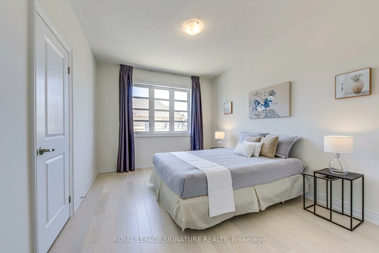 98, Carnegie, 1008 - GO Glenorchy, Oakville