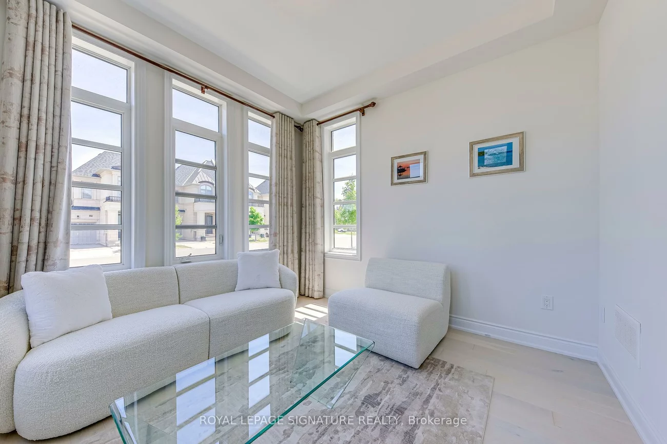 98, Carnegie, 1008 - GO Glenorchy, Oakville