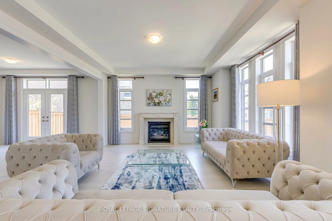 98, Carnegie, 1008 - GO Glenorchy, Oakville
