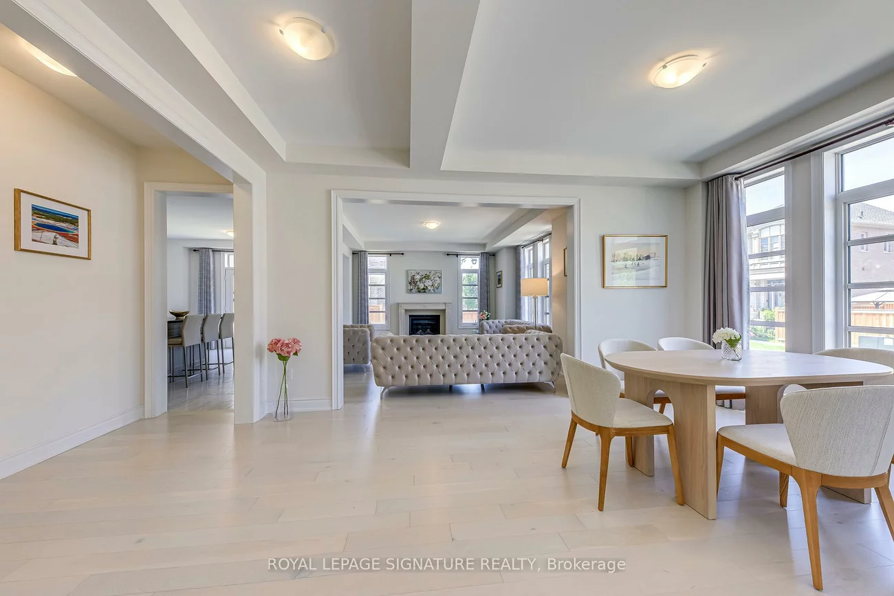 98, Carnegie, 1008 - GO Glenorchy, Oakville