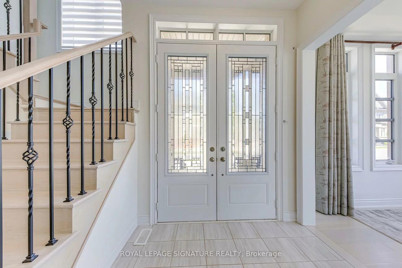 98, Carnegie, 1008 - GO Glenorchy, Oakville