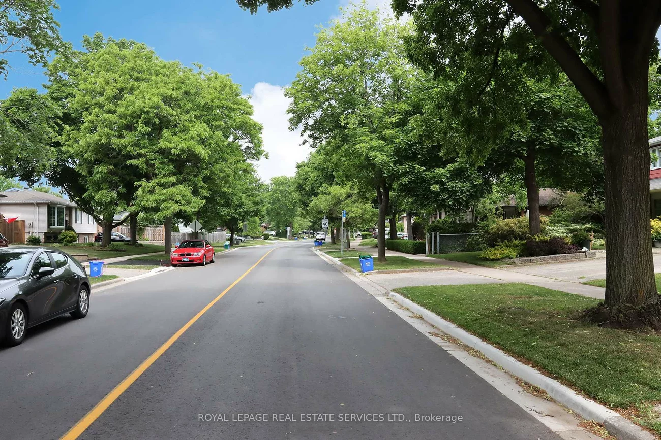 2482, Bridge, 1020 - WO West, Oakville