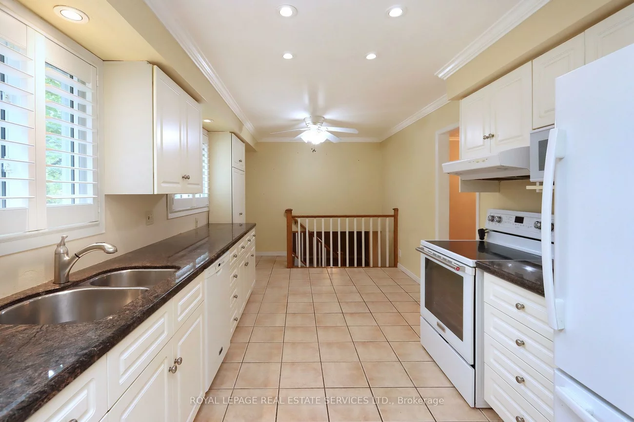 2482, Bridge, 1020 - WO West, Oakville
