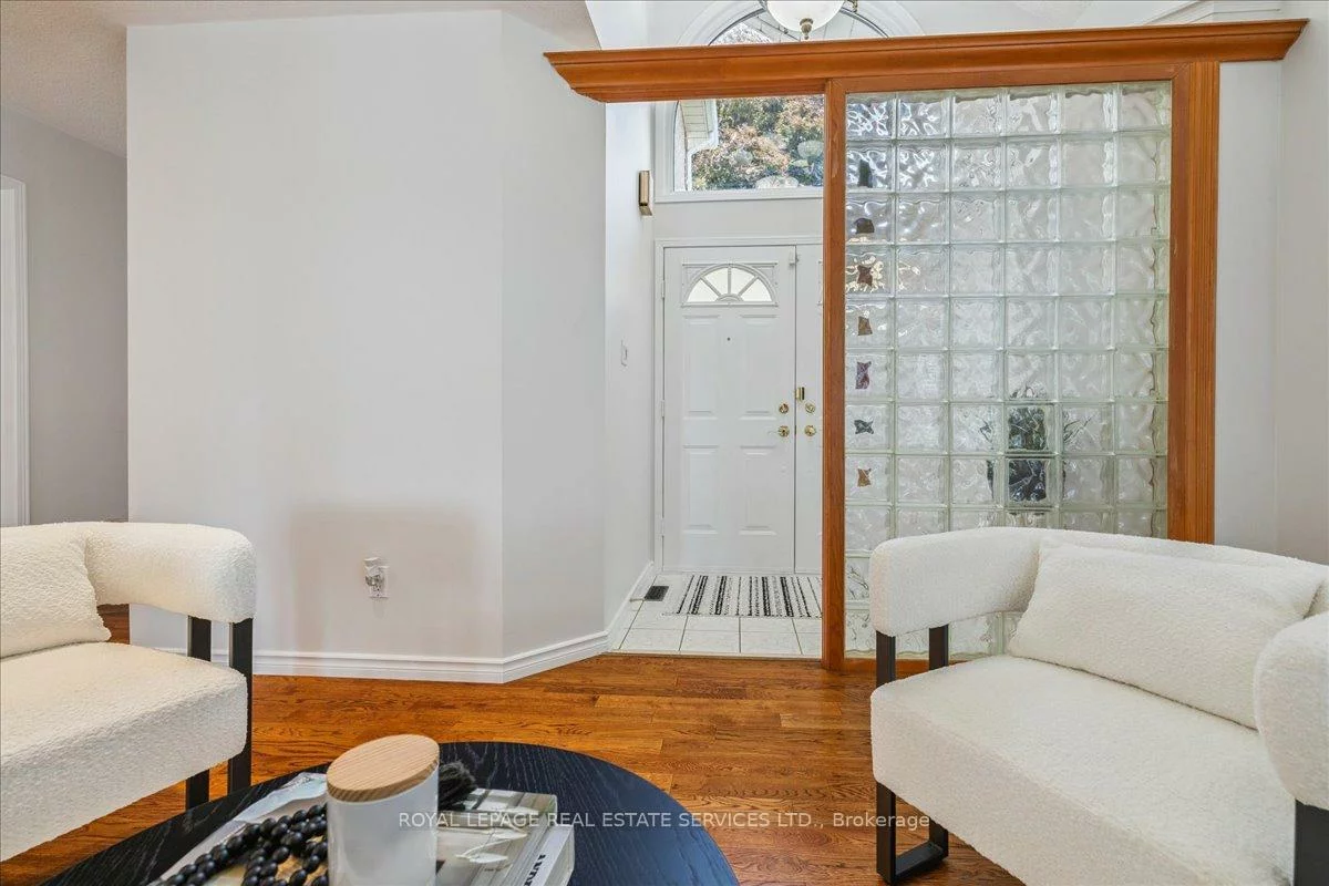 2365, Grand Ravine, 1015 - RO River Oaks, Oakville