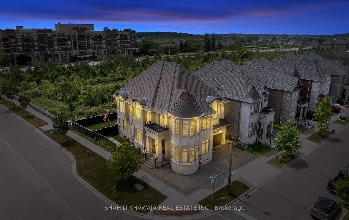 25, Wheat Boom, 1008 - GO Glenorchy, Oakville