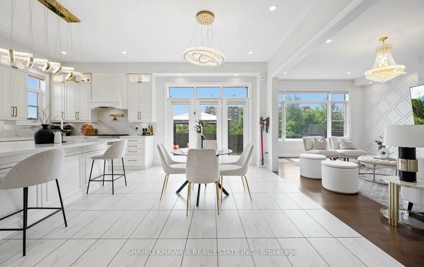 25, Wheat Boom, 1008 - GO Glenorchy, Oakville