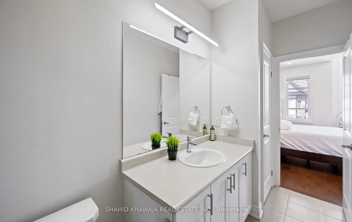 25, Wheat Boom, 1008 - GO Glenorchy, Oakville