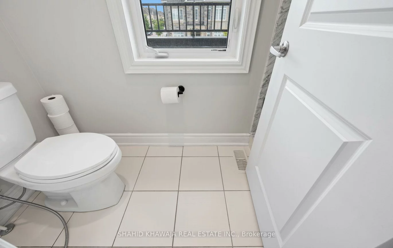 25, Wheat Boom, 1008 - GO Glenorchy, Oakville