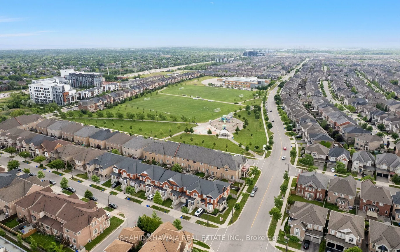 25, Wheat Boom, 1008 - GO Glenorchy, Oakville