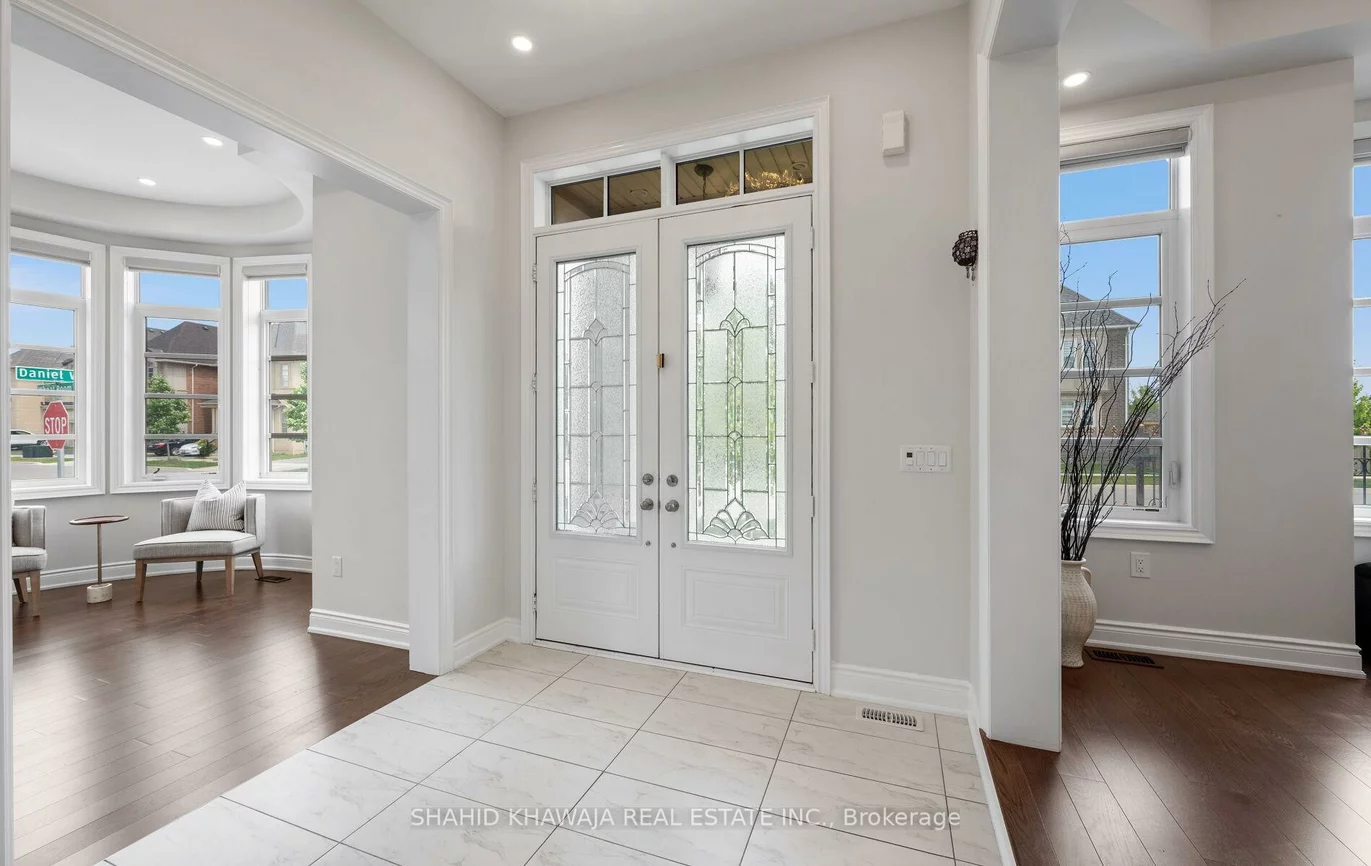 25, Wheat Boom, 1008 - GO Glenorchy, Oakville