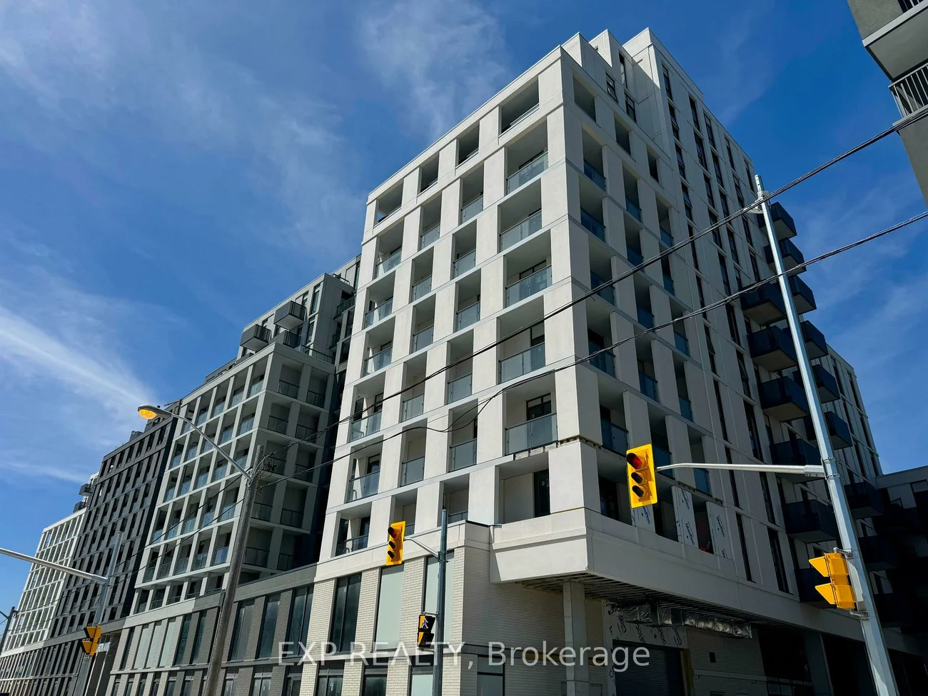 90, Georgian, 1015 - RO River Oaks, Oakville
