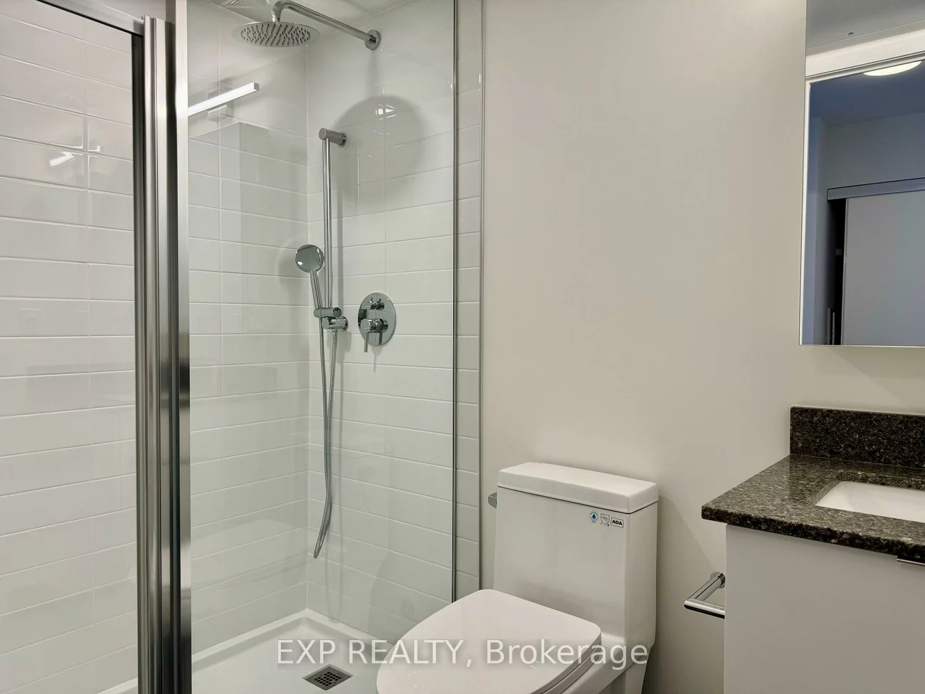 90, Georgian, 1015 - RO River Oaks, Oakville