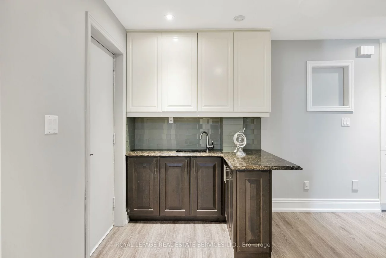 2225, Glazebrook, 1019 - WM Westmount, Oakville