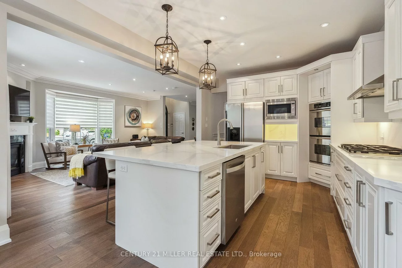 2074, SPRINGDALE, 1019 - WM Westmount, Oakville