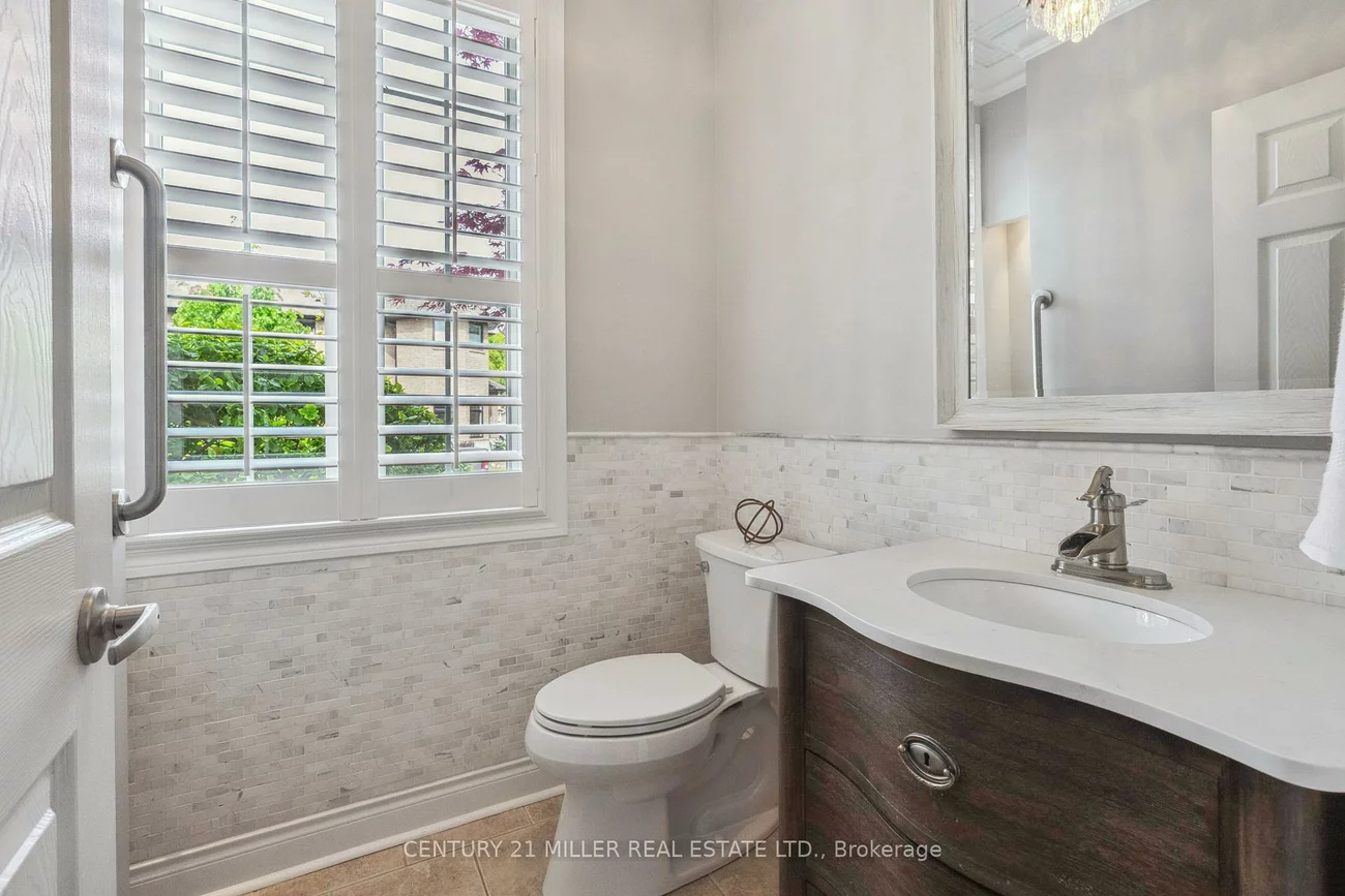 2074, SPRINGDALE, 1019 - WM Westmount, Oakville