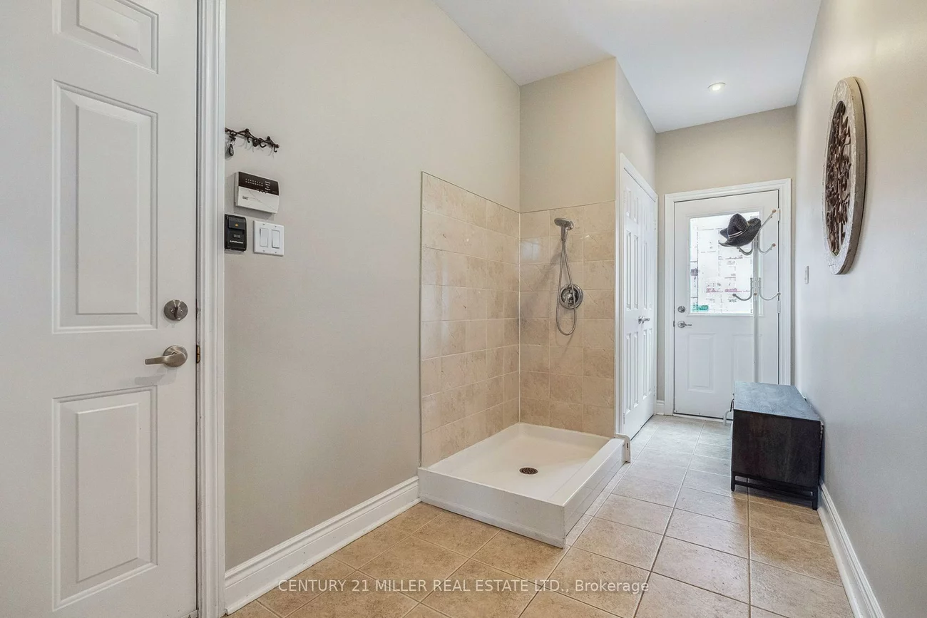 2074, SPRINGDALE, 1019 - WM Westmount, Oakville