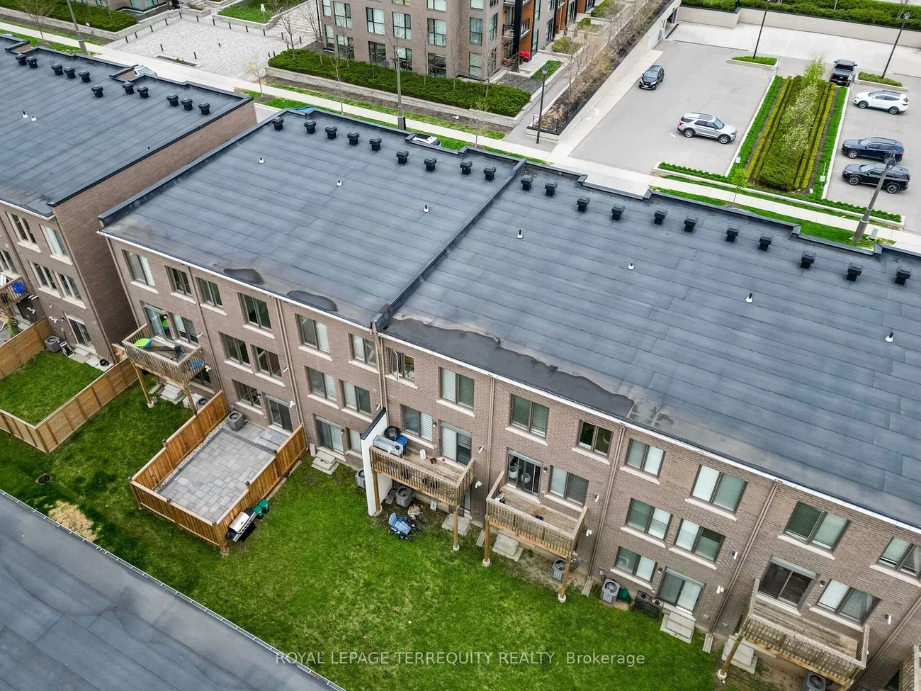 195, Sabina, 1008 - GO Glenorchy, Oakville