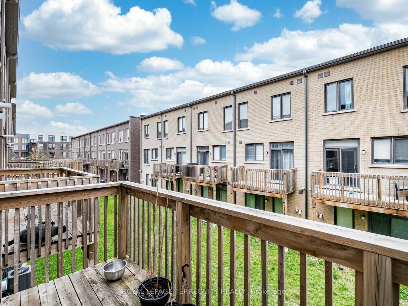 195, Sabina, 1008 - GO Glenorchy, Oakville