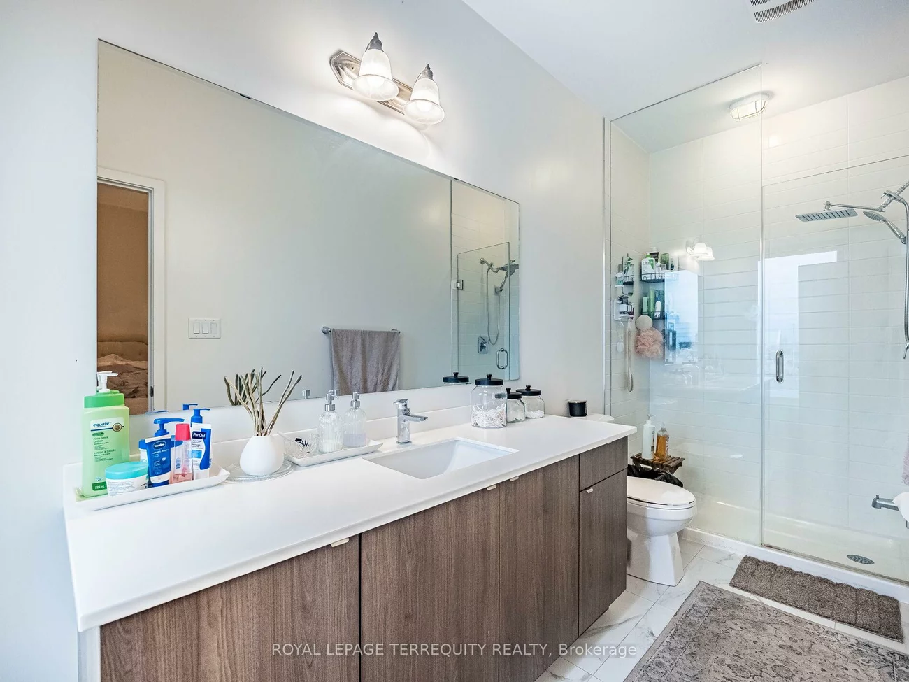 195, Sabina, 1008 - GO Glenorchy, Oakville