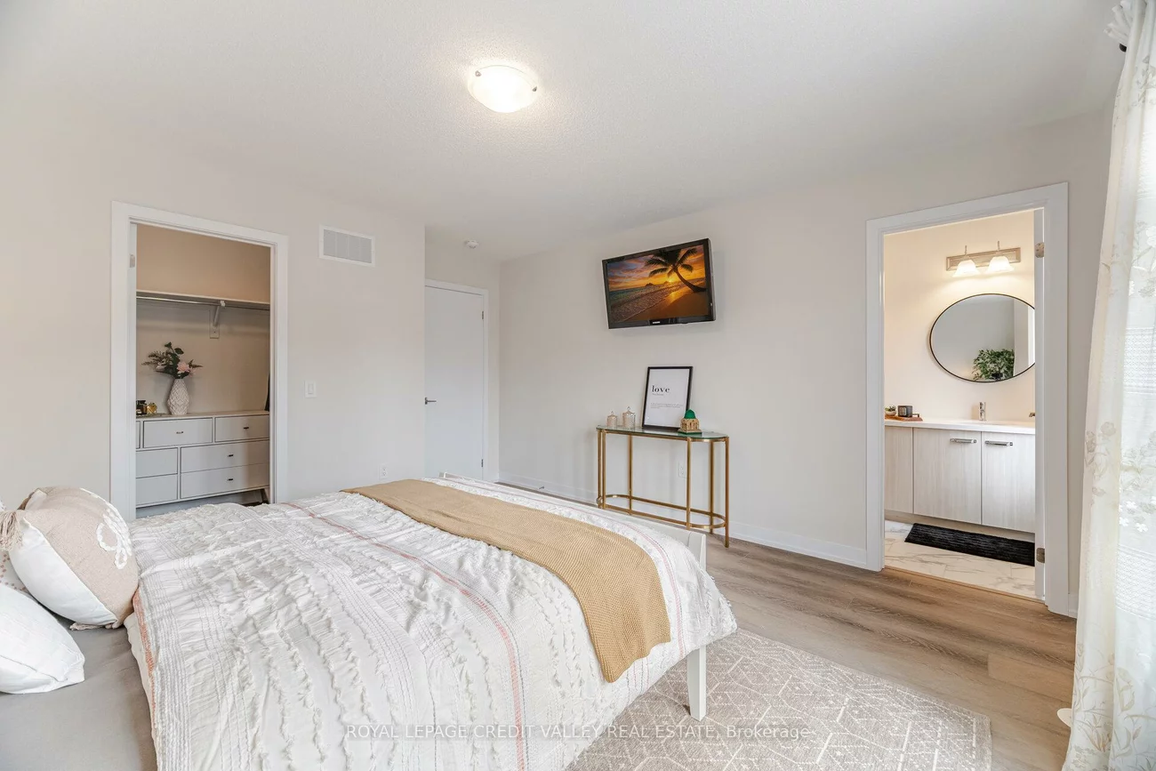 1360, William Halton, 1012 - NW Northwest, Oakville