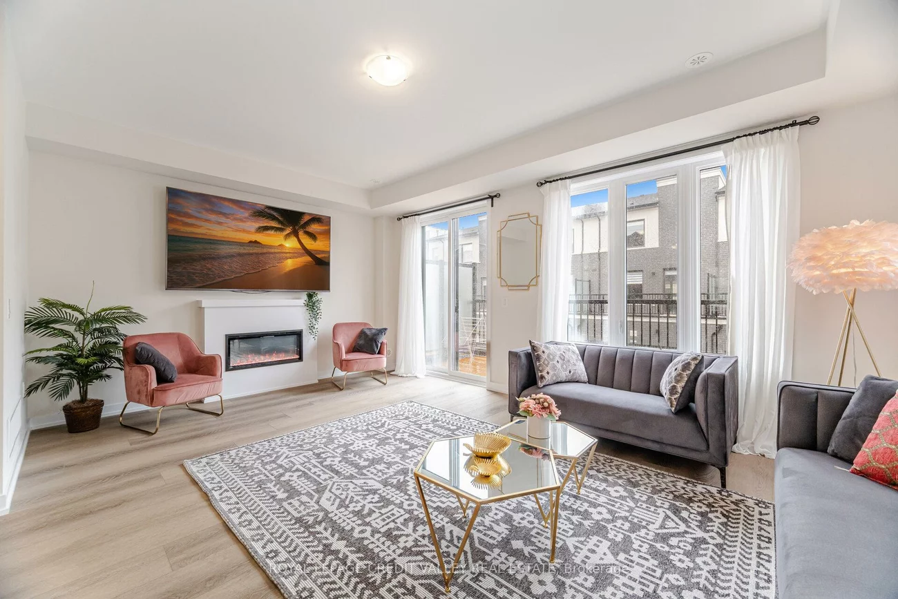 1360, William Halton, 1012 - NW Northwest, Oakville