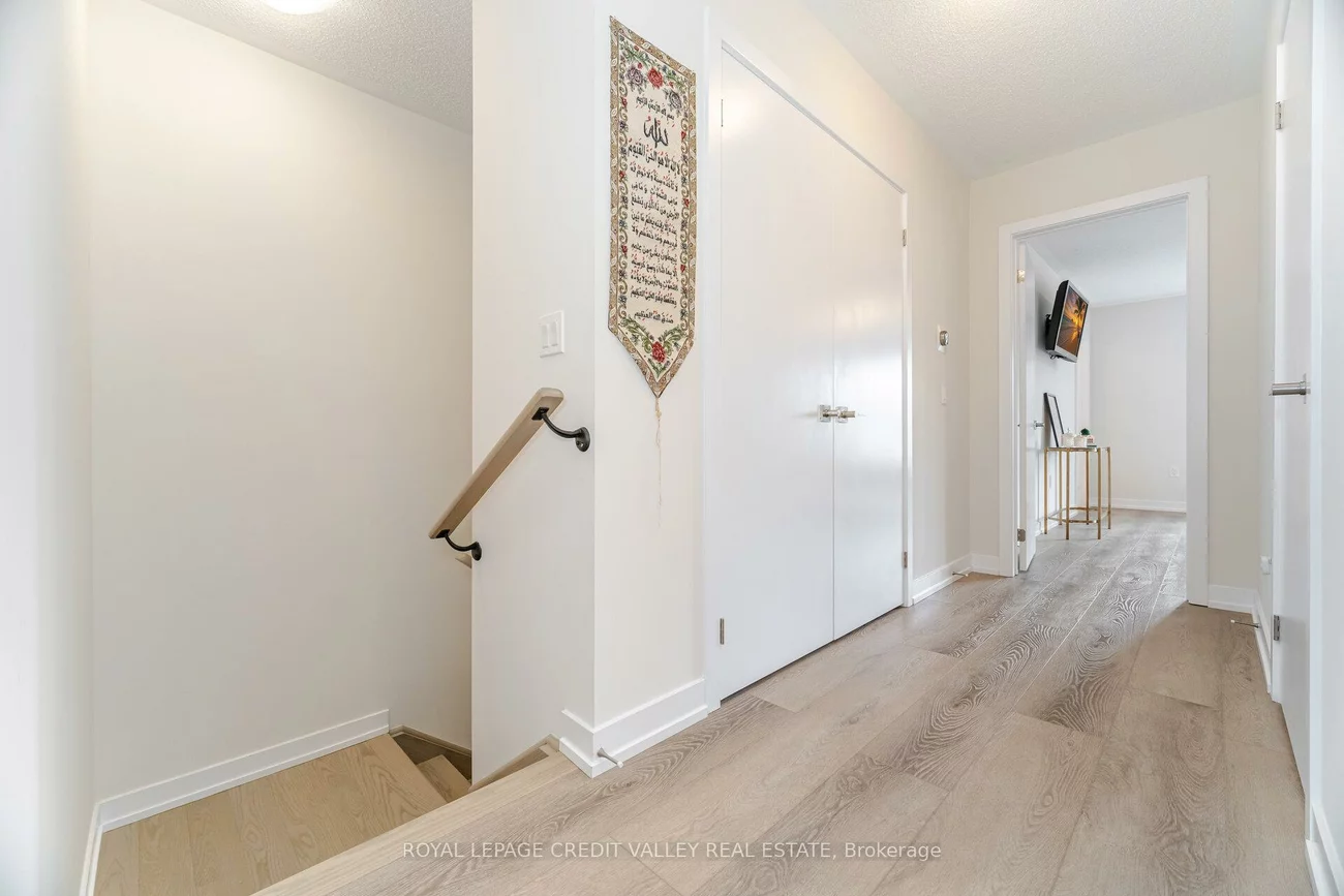 1360, William Halton, 1012 - NW Northwest, Oakville