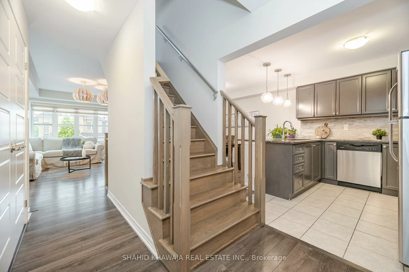 3078, Gardenia, 1008 - GO Glenorchy, Oakville