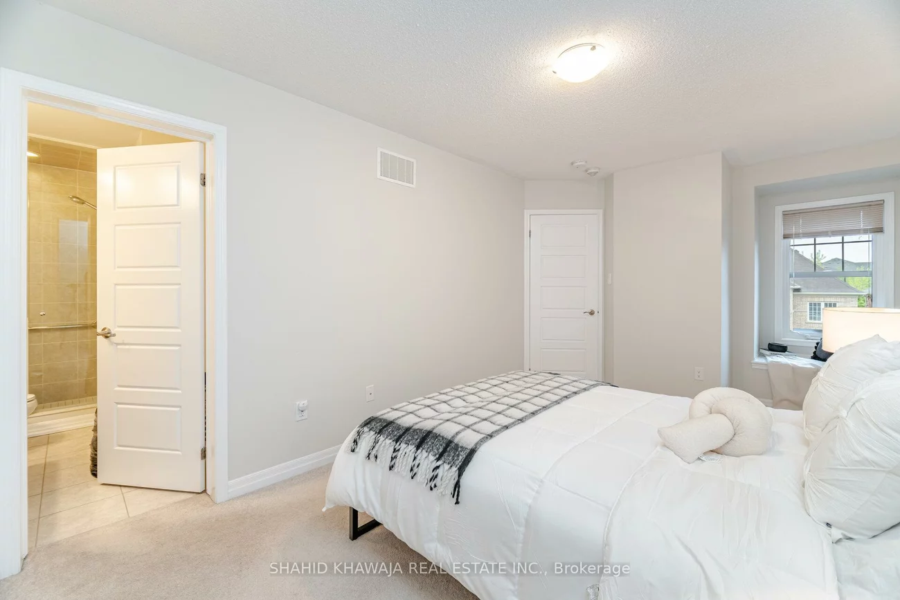 3078, Gardenia, 1008 - GO Glenorchy, Oakville