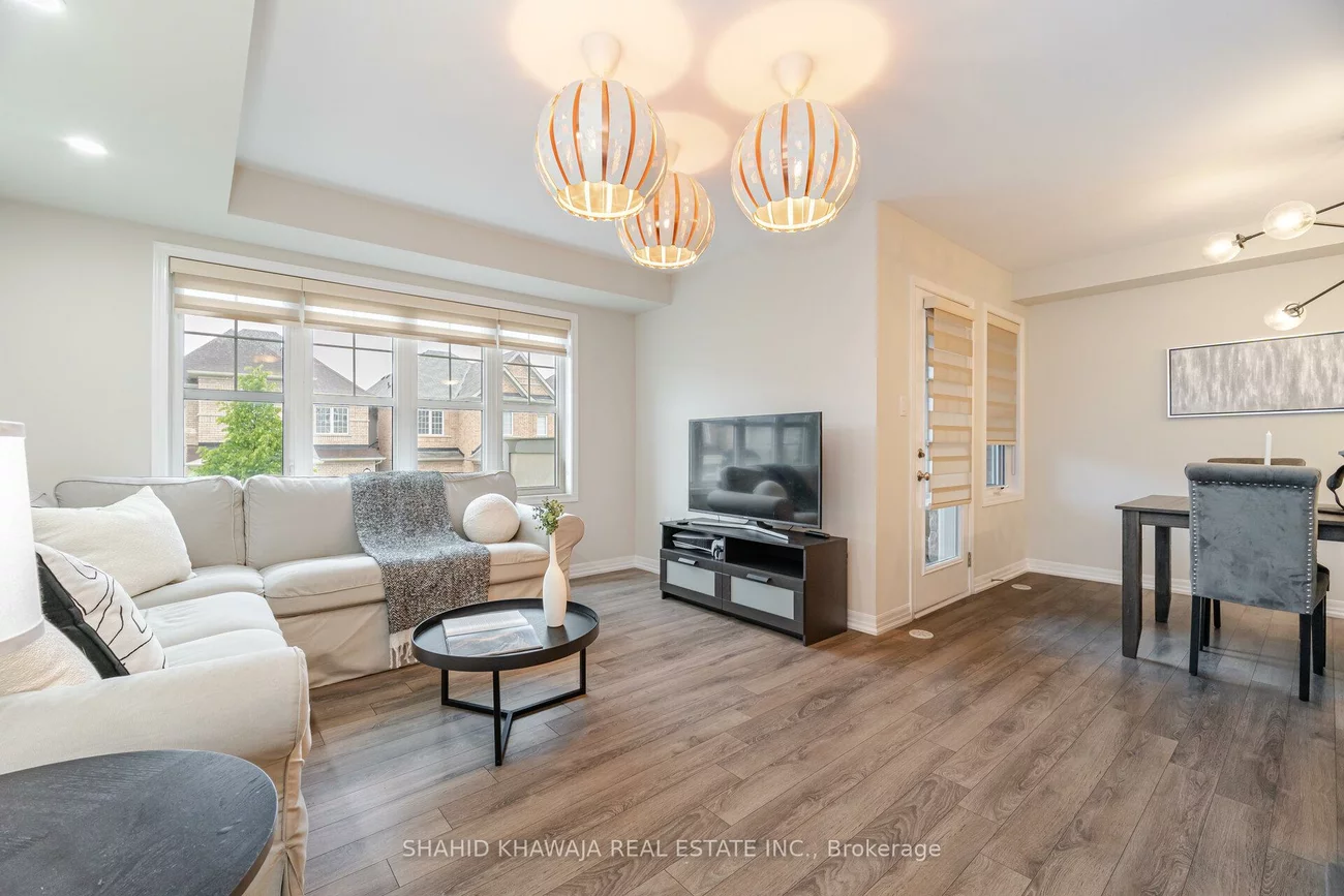 3078, Gardenia, 1008 - GO Glenorchy, Oakville