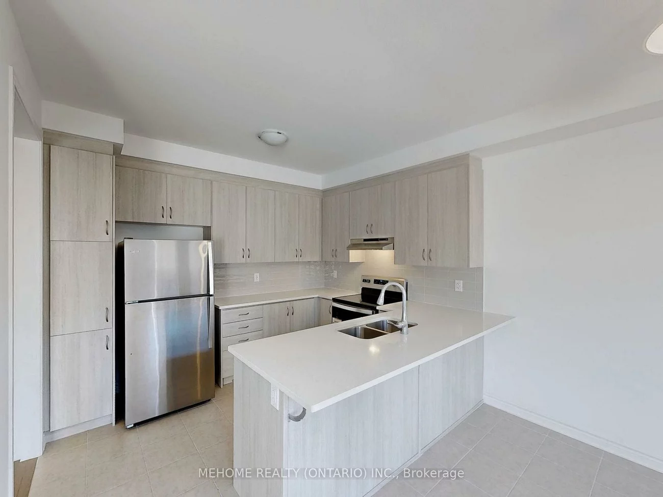 1371, William Halton, 1012 - NW Northwest, Oakville