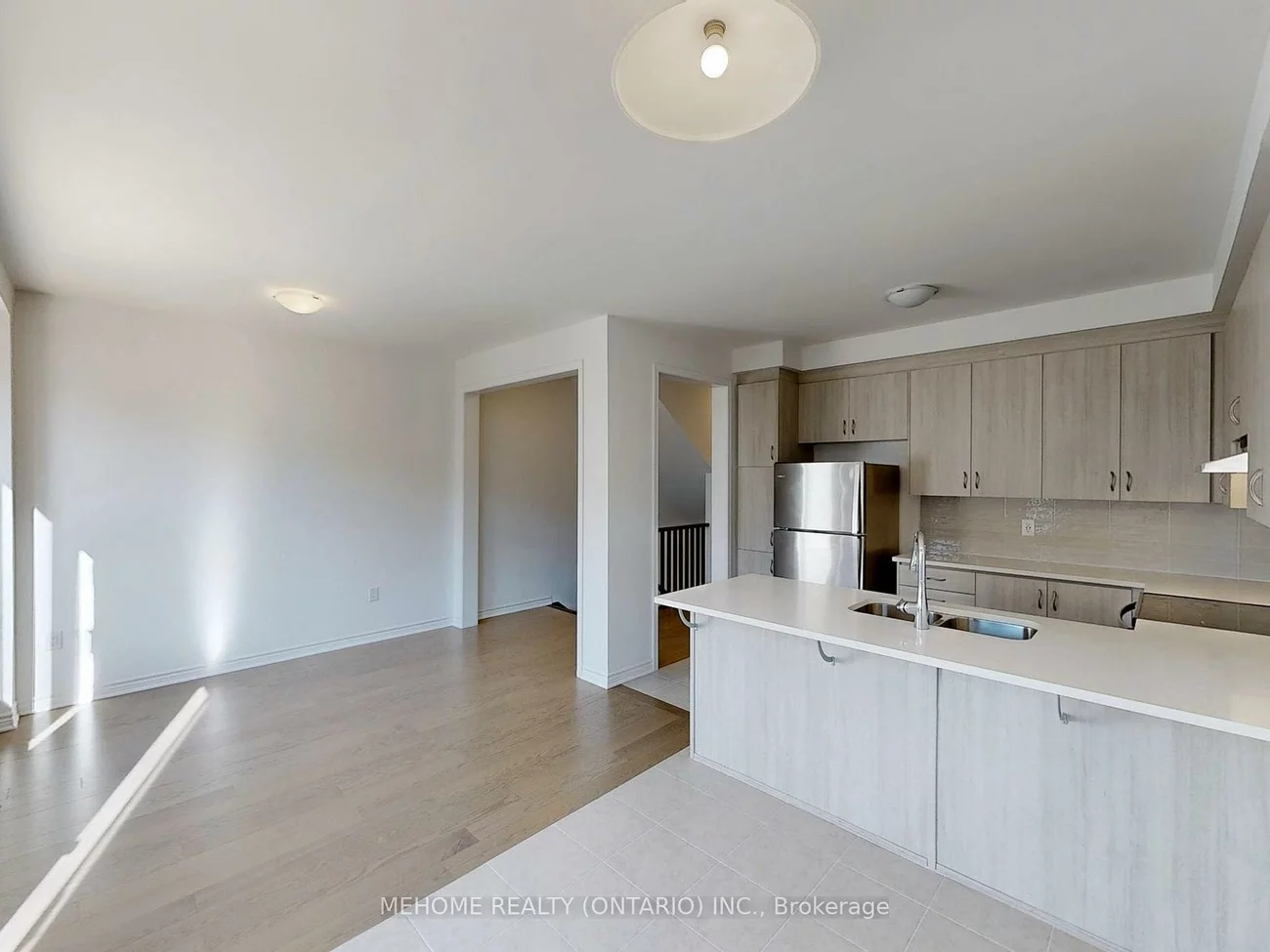 1371, William Halton, 1012 - NW Northwest, Oakville