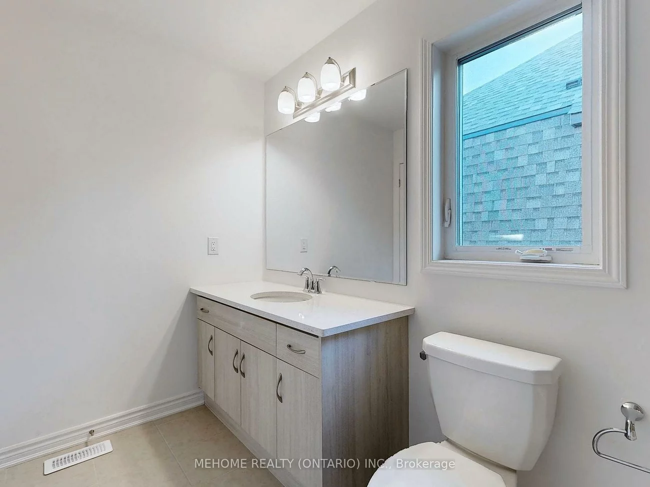 1371, William Halton, 1012 - NW Northwest, Oakville