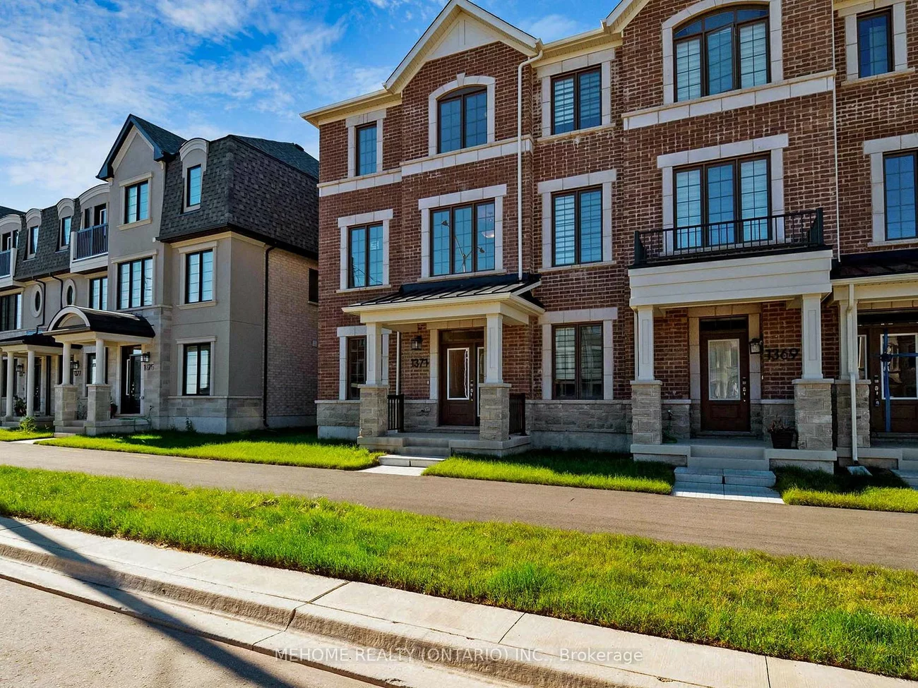 1371, William Halton, 1012 - NW Northwest, Oakville