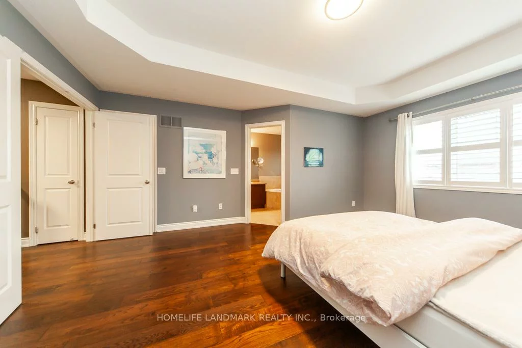 3077, Neyagawa, 1008 - GO Glenorchy, Oakville