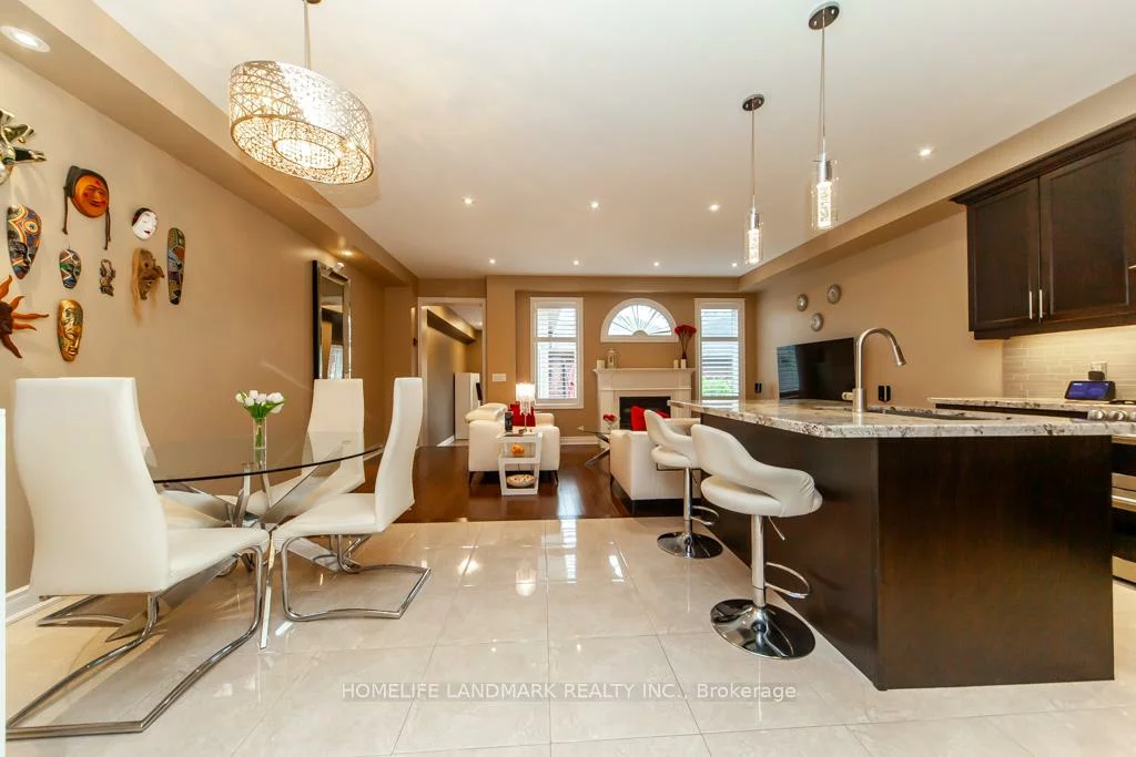 3077, Neyagawa, 1008 - GO Glenorchy, Oakville