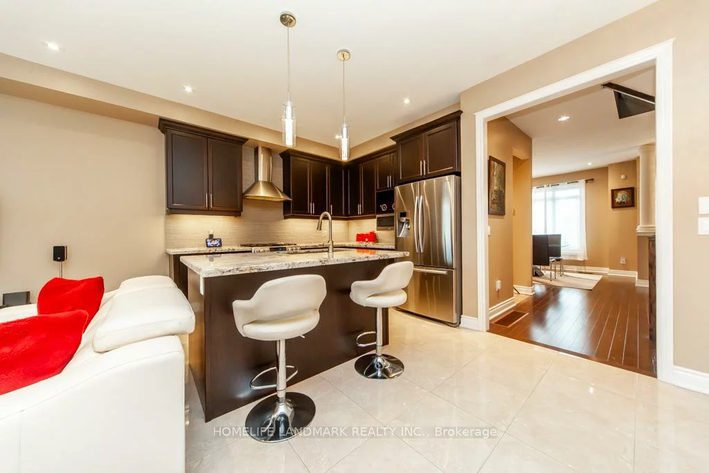 3077, Neyagawa, 1008 - GO Glenorchy, Oakville