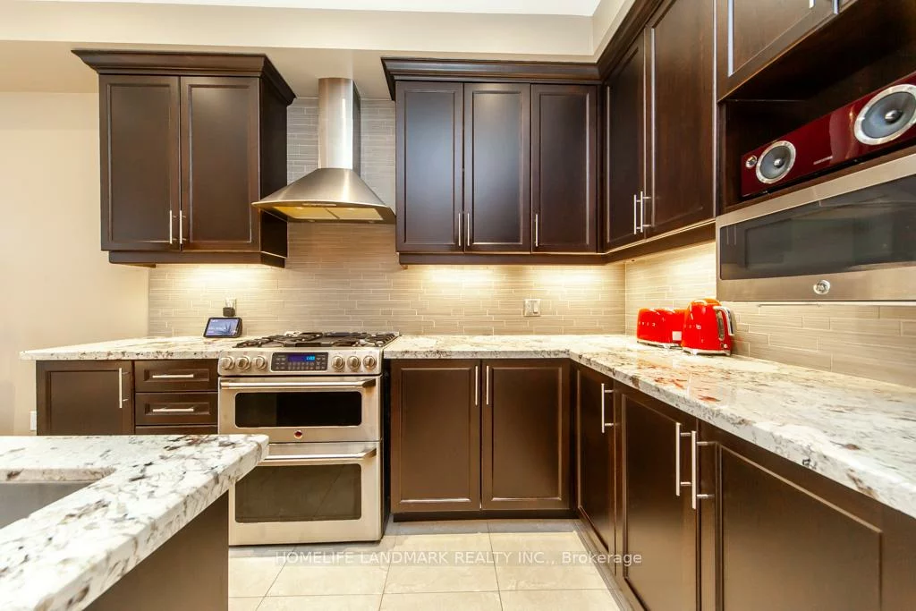 3077, Neyagawa, 1008 - GO Glenorchy, Oakville