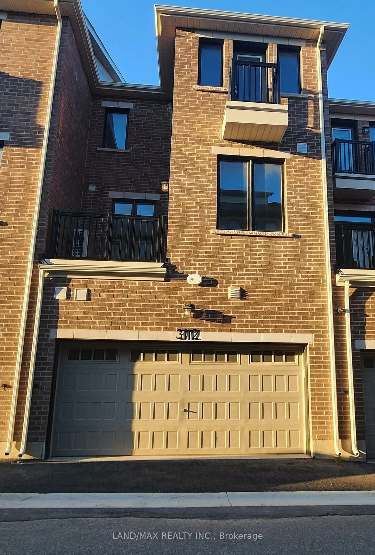 3112, William Cutmore, 1010 - JM Joshua Meadows, Oakville