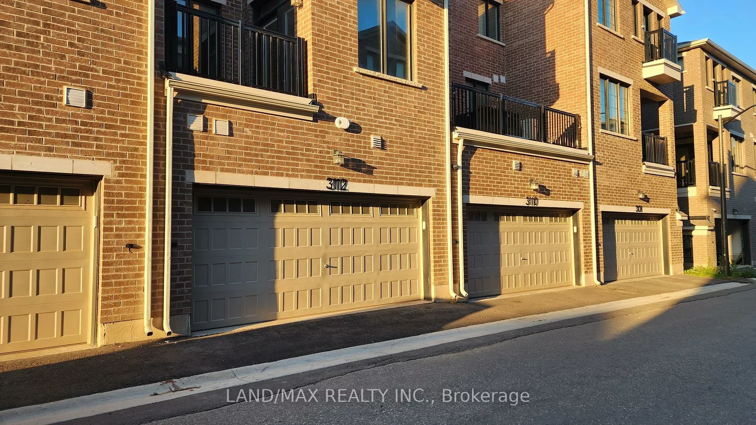 3112, William Cutmore, 1010 - JM Joshua Meadows, Oakville