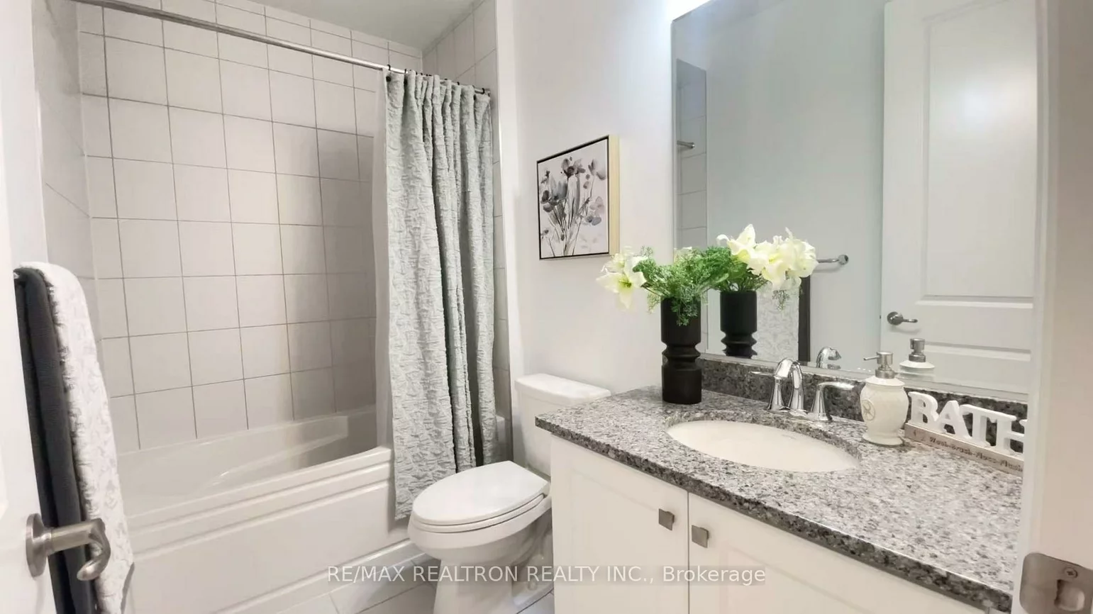 1444, Varelas, 1010 - JM Joshua Meadows, Oakville