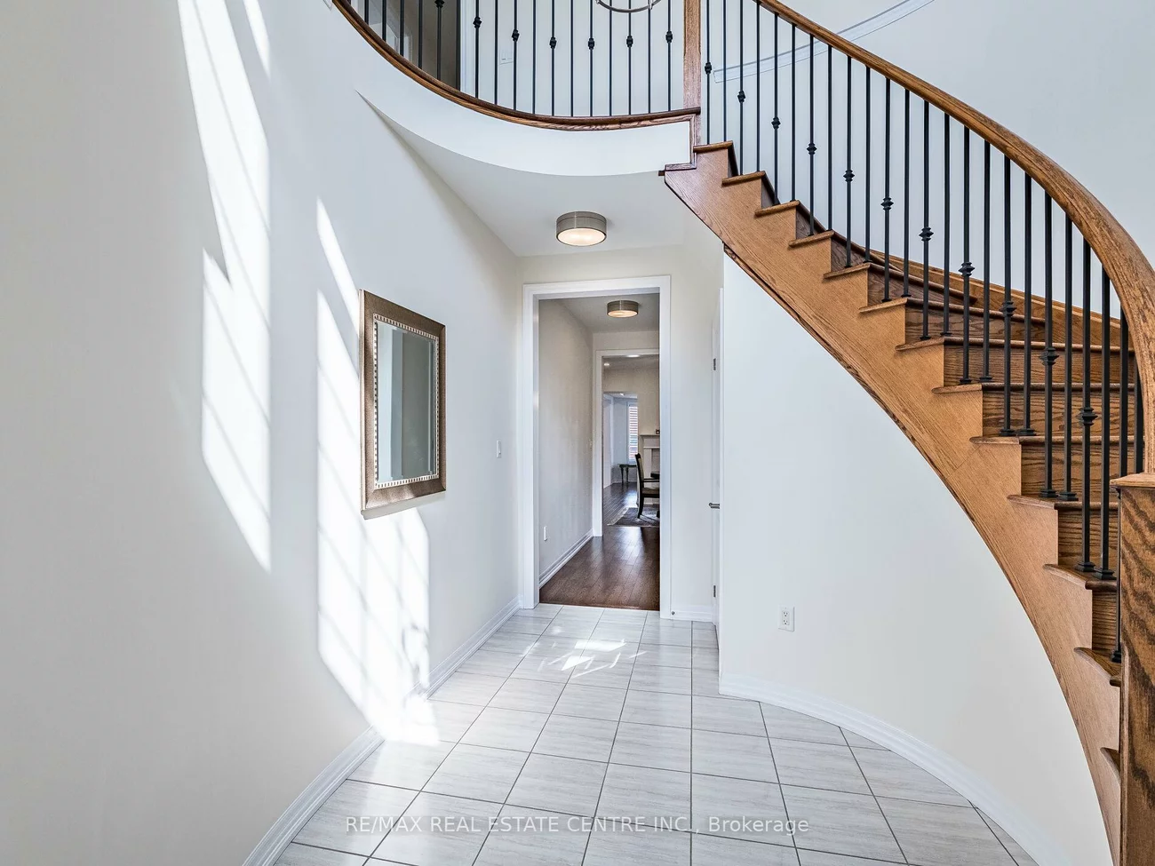 323, Harold Dent, 1008 - GO Glenorchy, Oakville