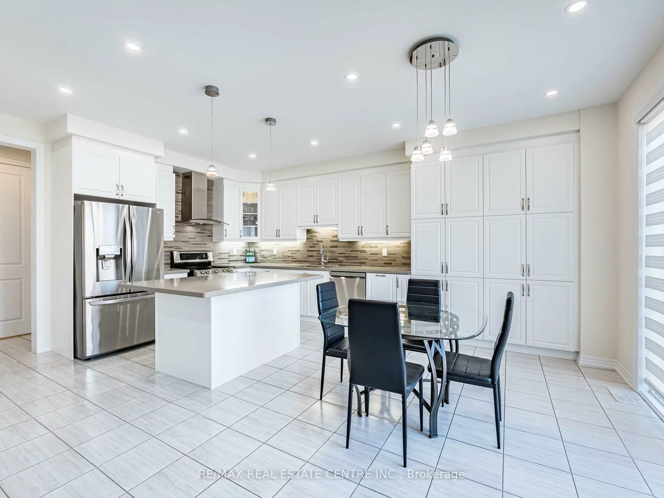 323, Harold Dent, 1008 - GO Glenorchy, Oakville
